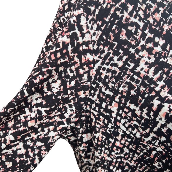 Ellen Tracy Long Bell Sleeve Round Neck Pullover Blouse Black White & Pink L - Picture 4 of 11